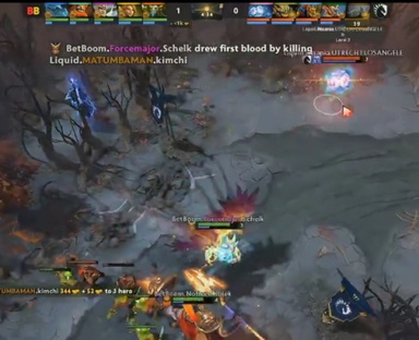 探索风暴英雄新英雄瓦莉拉的技能与战斗亮点