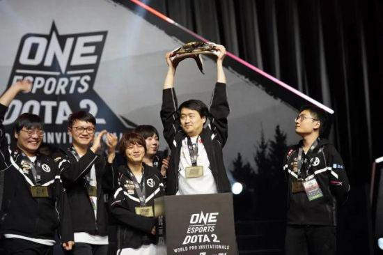 王者荣耀十周年庆典登录问题引发玩家关注